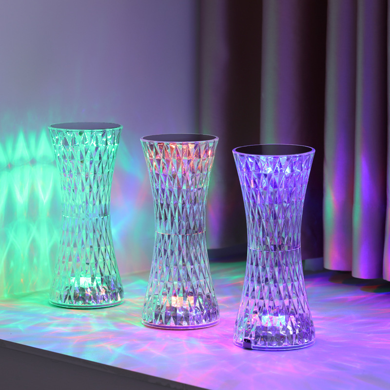 クリスタルベッドサイドテーブルランプクリスマスアクリル装飾ナ - Up Lighting Decor のレビューと価格